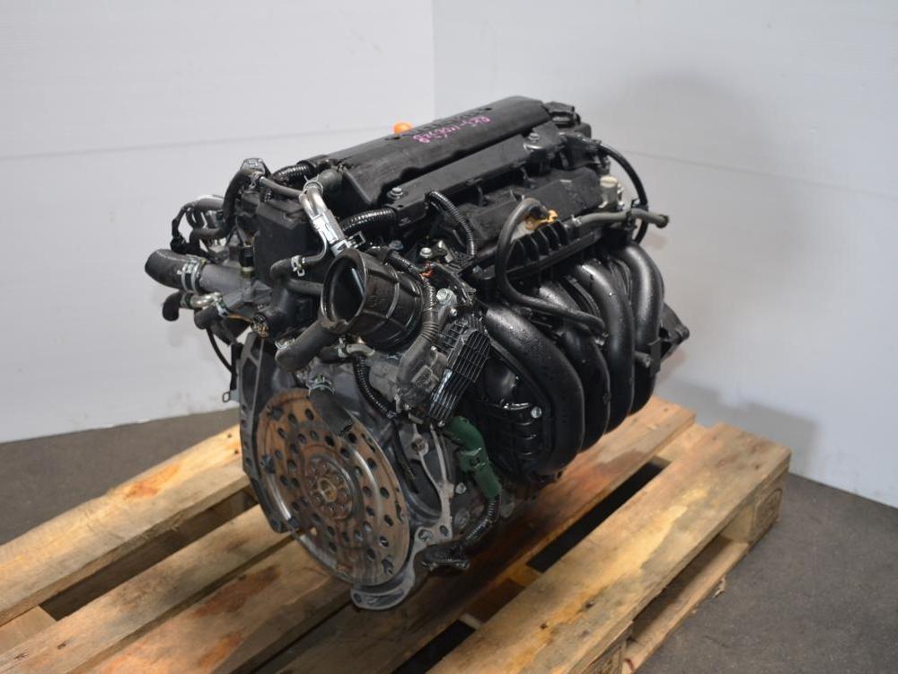 Used JDM Honda Civic 2006-2011 ENGINE 1.8L VTEC MOTOR Engine Only: Image 1