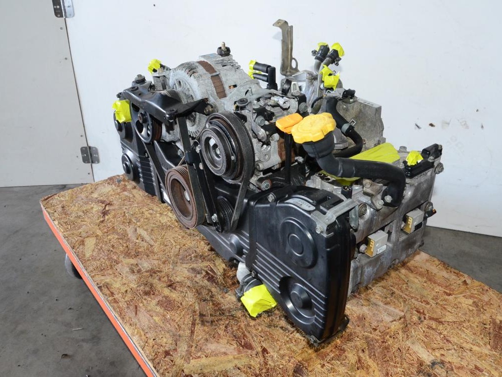 JDM EJ205 LONGBLOCK 02-05 SUBARU IMPREZA WRX ENGINE TURBO EJ205 2.0 NON-AVCS: Image 1