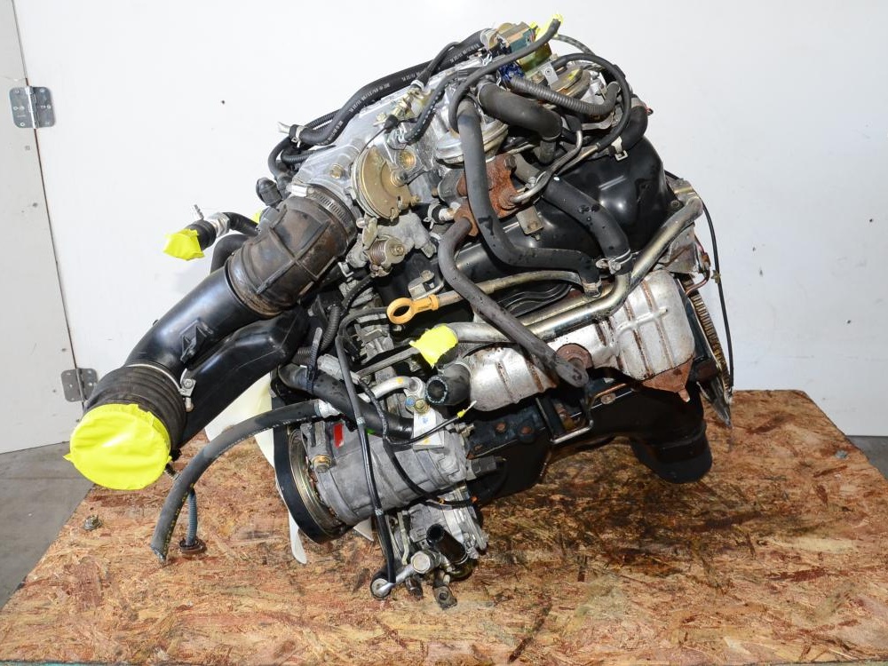 99-04 Nissan Frontier 3.3L Sohc V6 Non-Supercharged Engine JDM vg33: Image 3