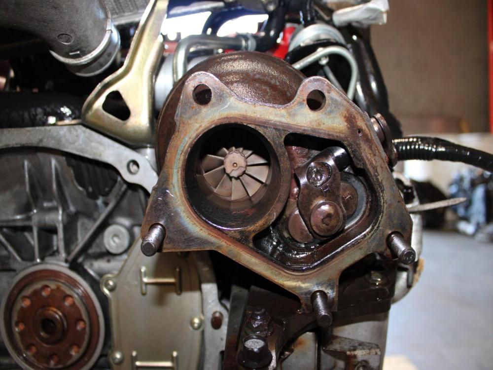 JDM Subaru STi Twin Scroll EJ207 VF37 Version 8 DOHC AVCS Engine Motor For Sale: Image 3