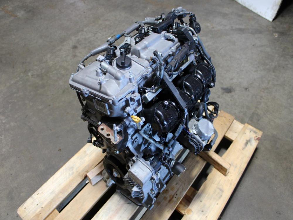 2010 2011 2012 2013 2014 2015 Toyota Prius 1.8L Hybrid Engine JDM 2ZR: Image 1