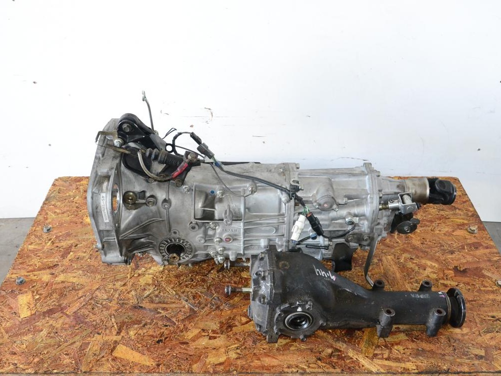 JDM Subaru Impreza WRX EJ205 Manual AWD Transmission 4.111 Rear Diff TY754VBBBA: Image 3