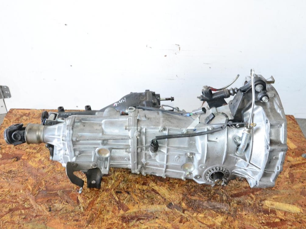 JDM Subaru Impreza WRX EJ205 Manual AWD Transmission 4.111 Rear Diff TY754VBBBA: Image 5
